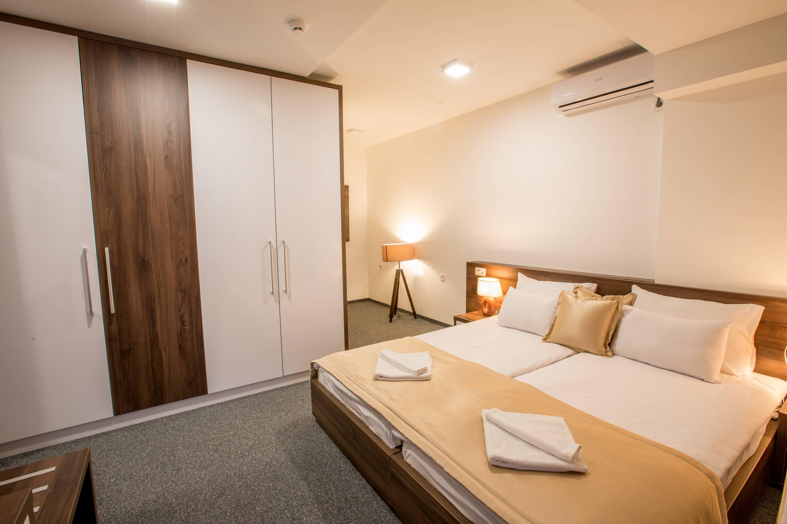Hotel Sokoline Mandici Екстер'єр фото