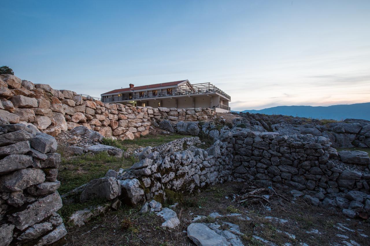 Hotel Sokoline Mandici Екстер'єр фото