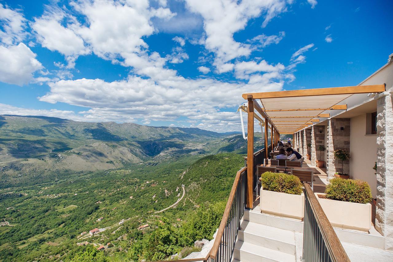 Hotel Sokoline Mandici Екстер'єр фото